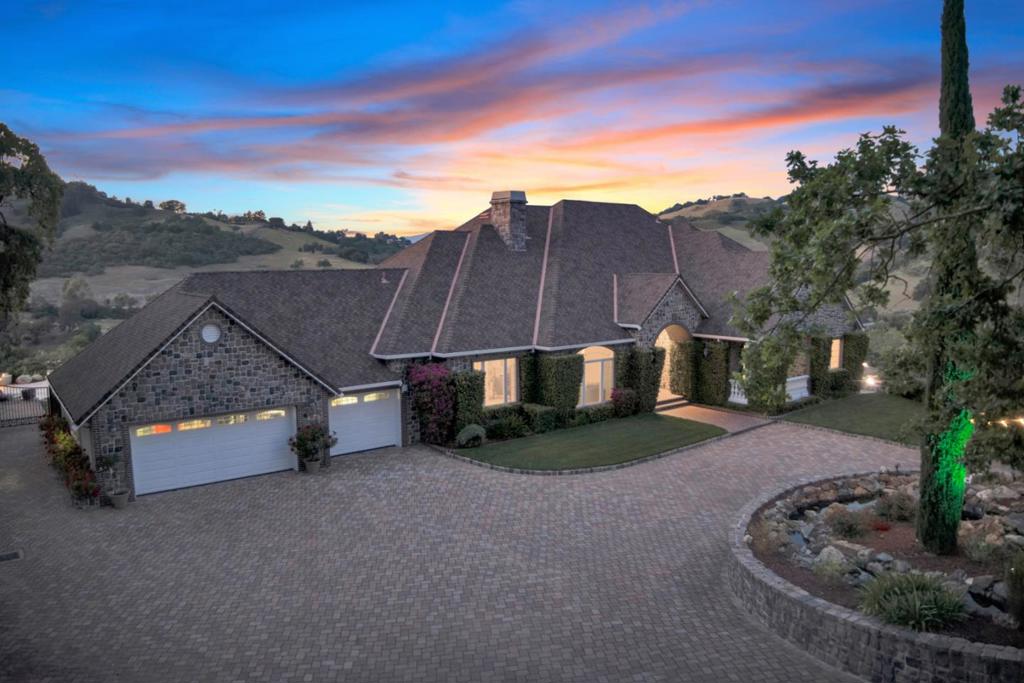 main property photo 69