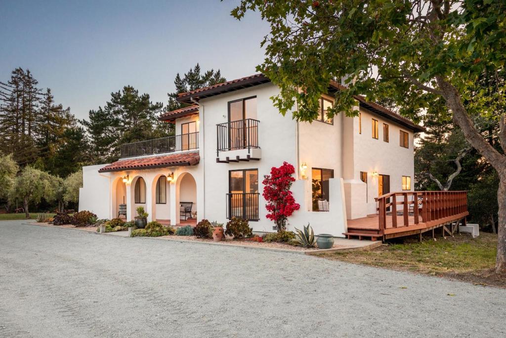 main property photo 66