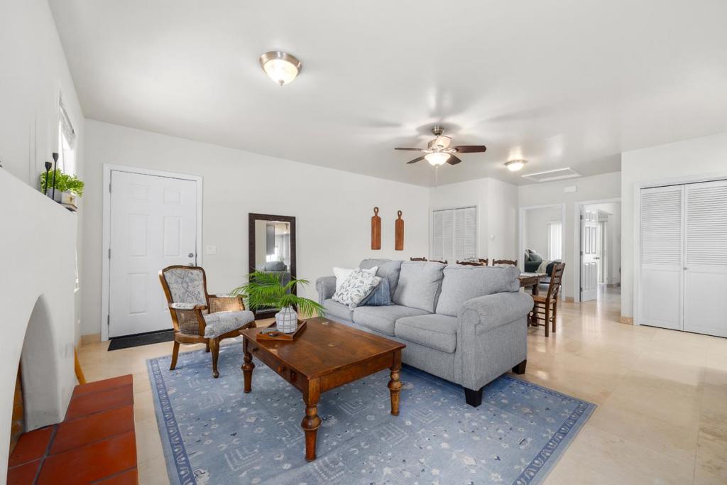 main property photo 79