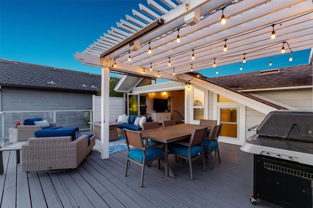 main property photo 64