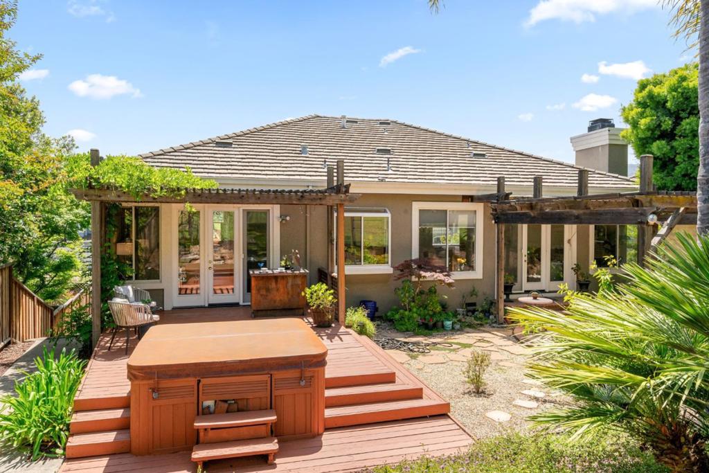 main property photo 61