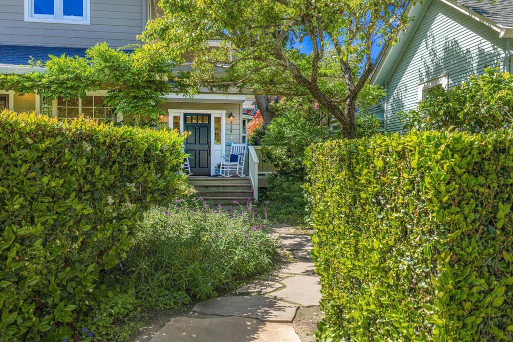 main property photo 71
