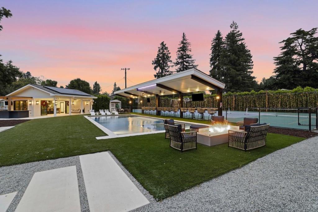 main property photo 61
