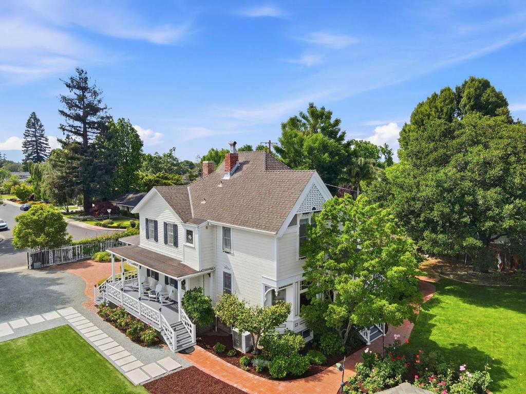main property photo 67