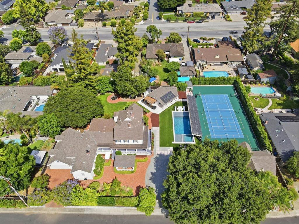 main property photo 71