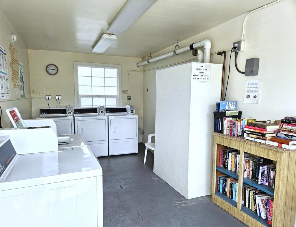 main property photo 18