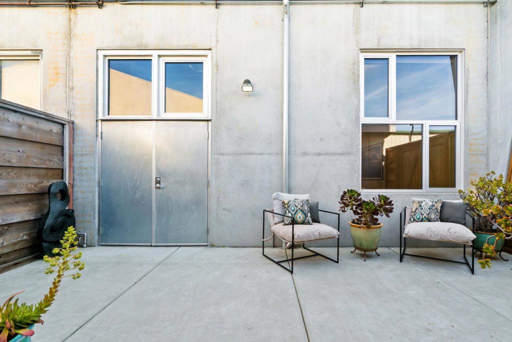 main property photo 68