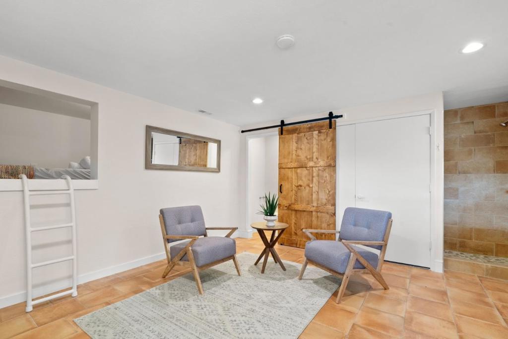 main property photo 65