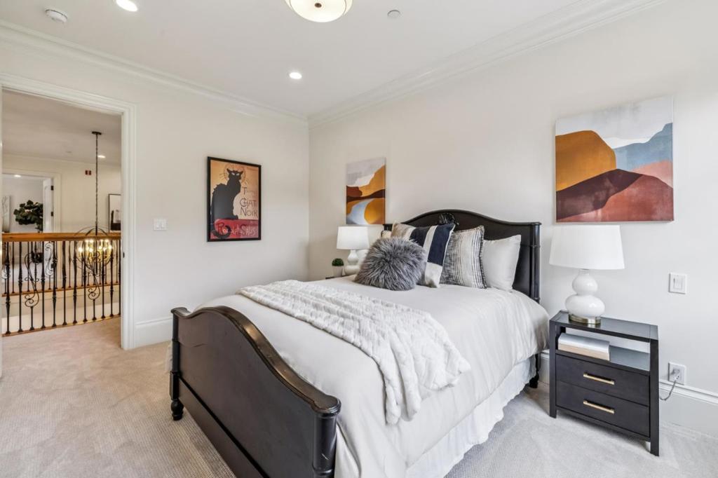 main property photo 63