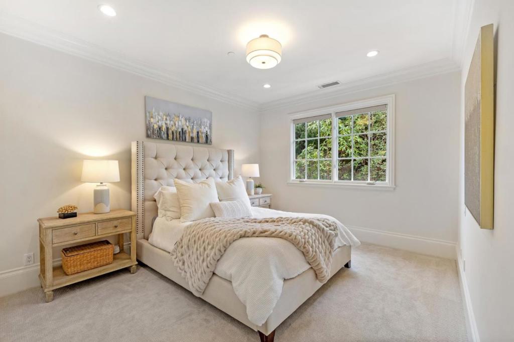 main property photo 71
