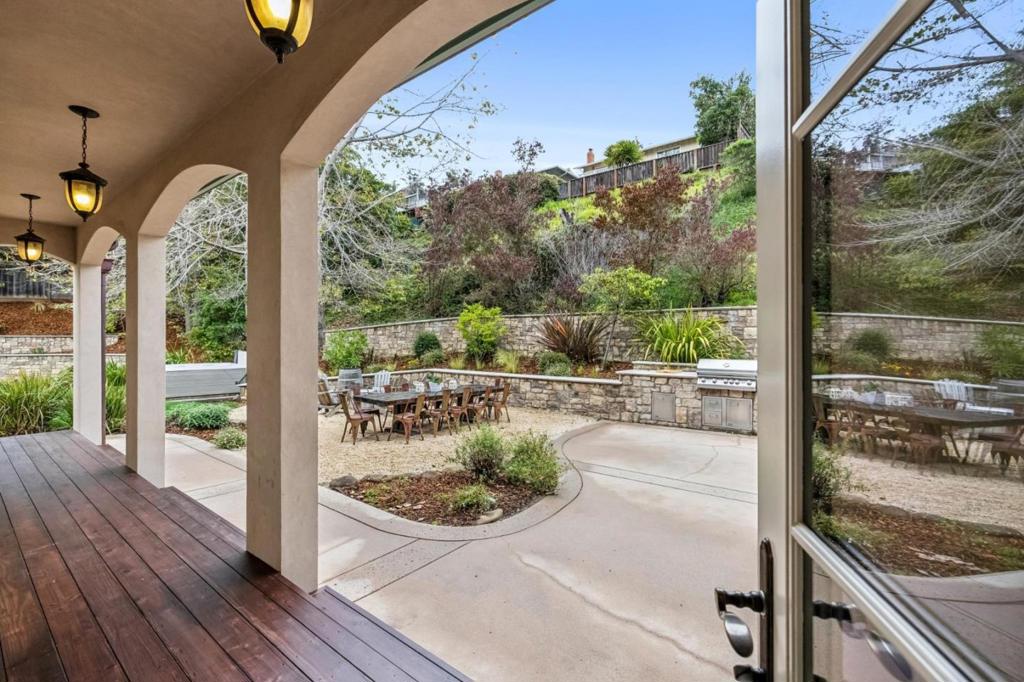 main property photo 73