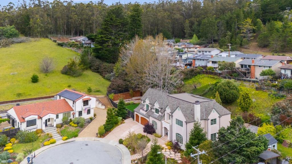 main property photo 84