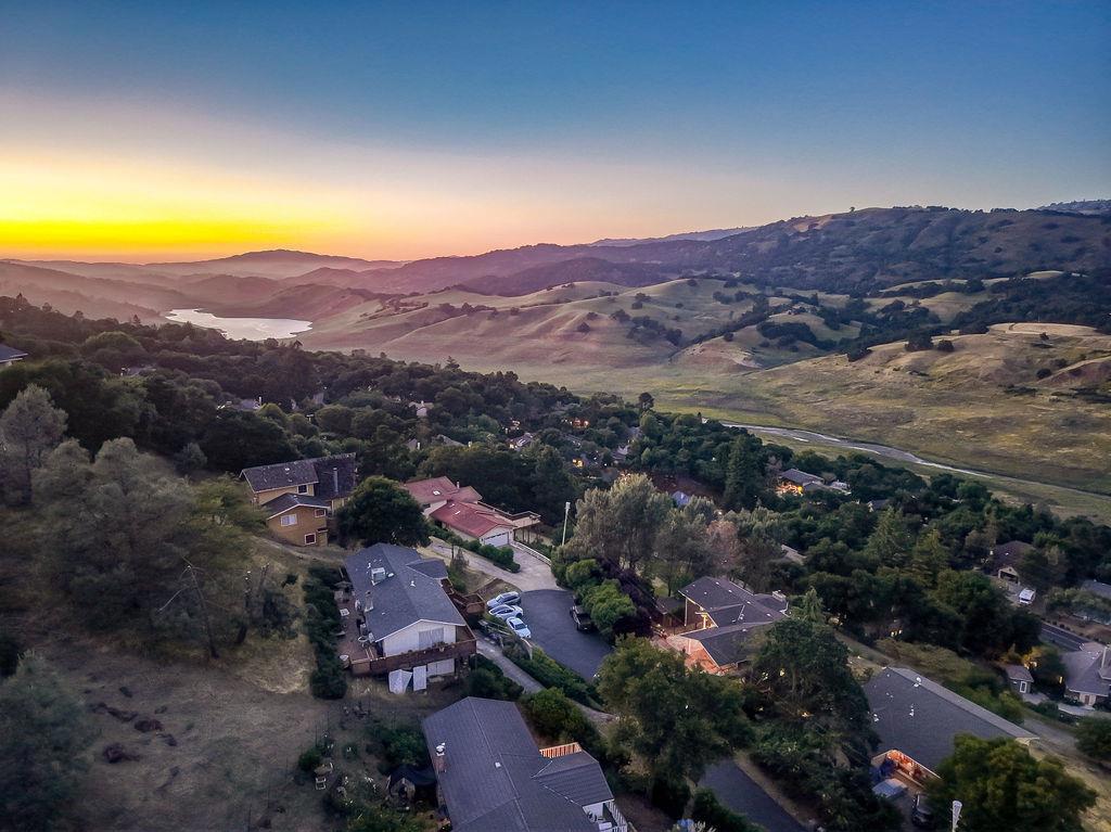 main property photo 77