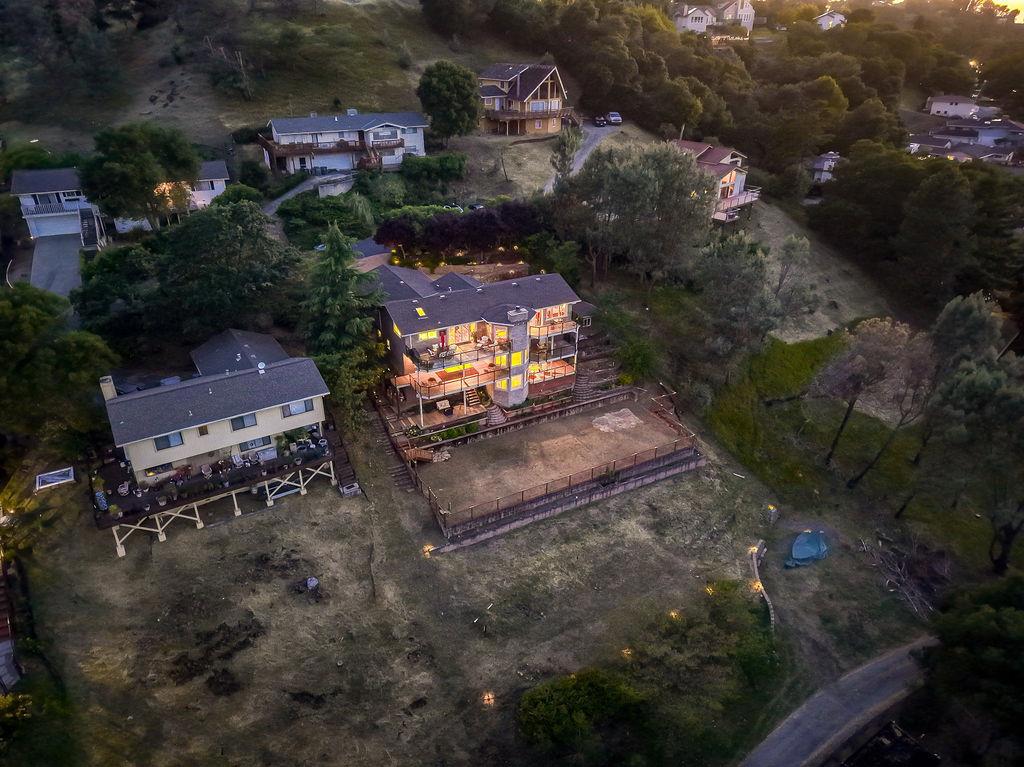 main property photo 78
