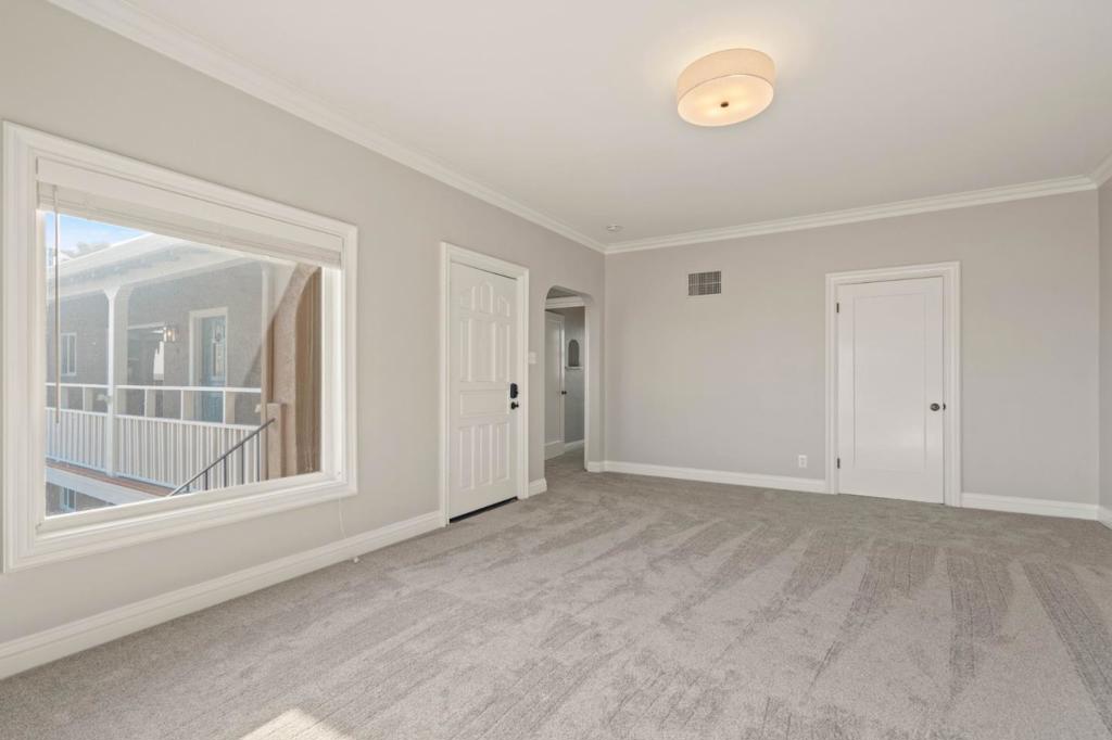 main property photo 80