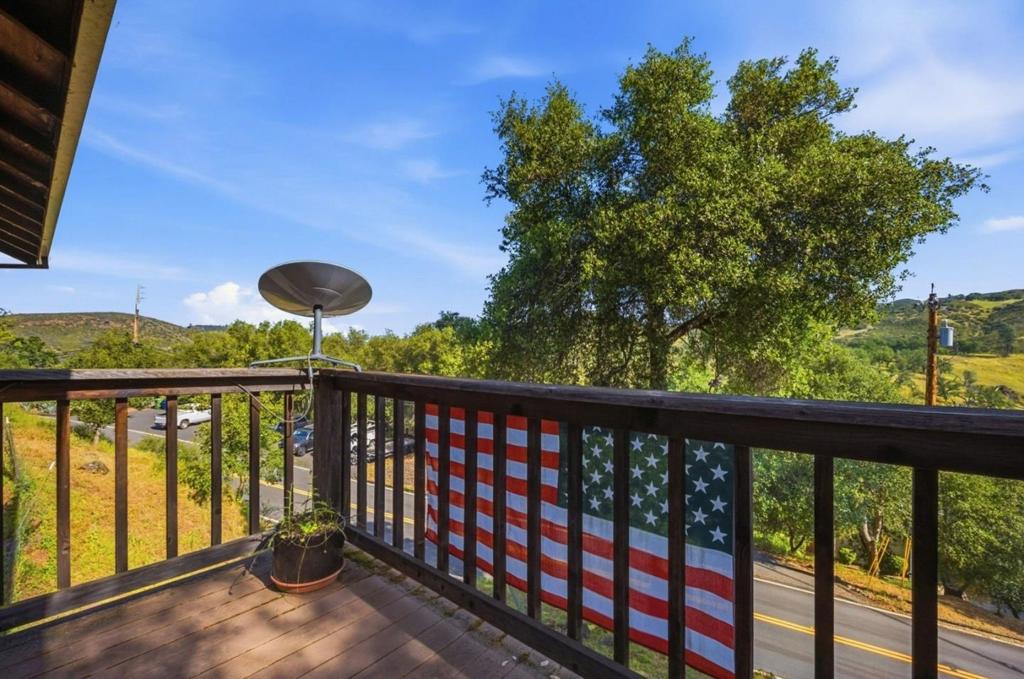 main property photo 27