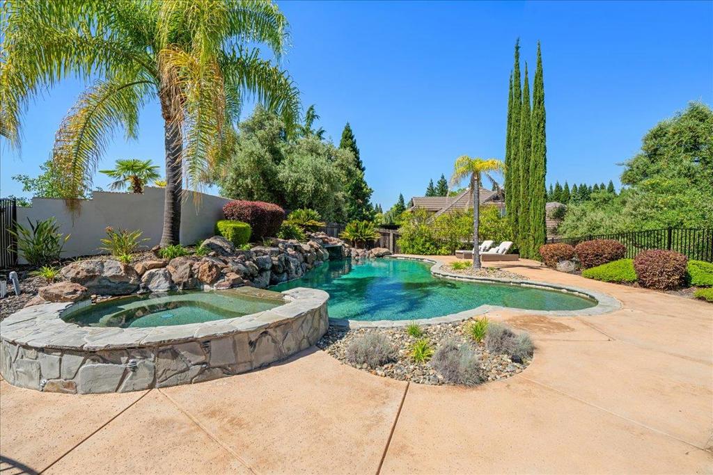 main property photo 99