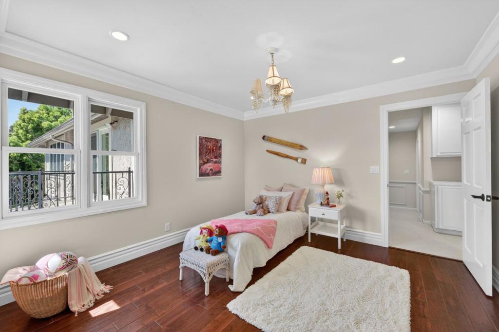 main property photo 56
