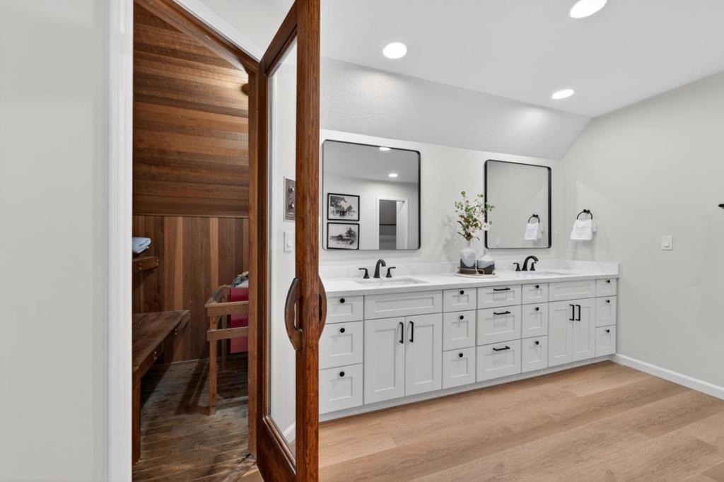 main property photo 73
