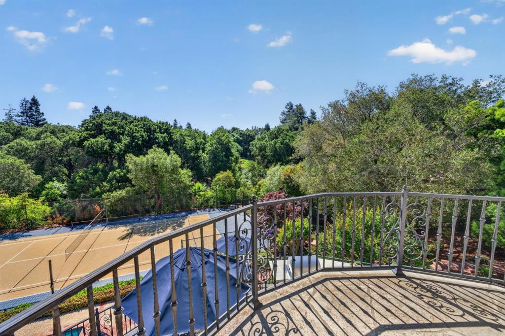 main property photo 78