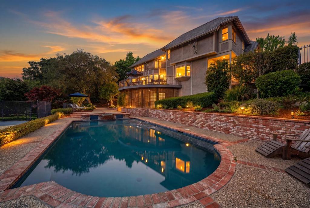 main property photo 86