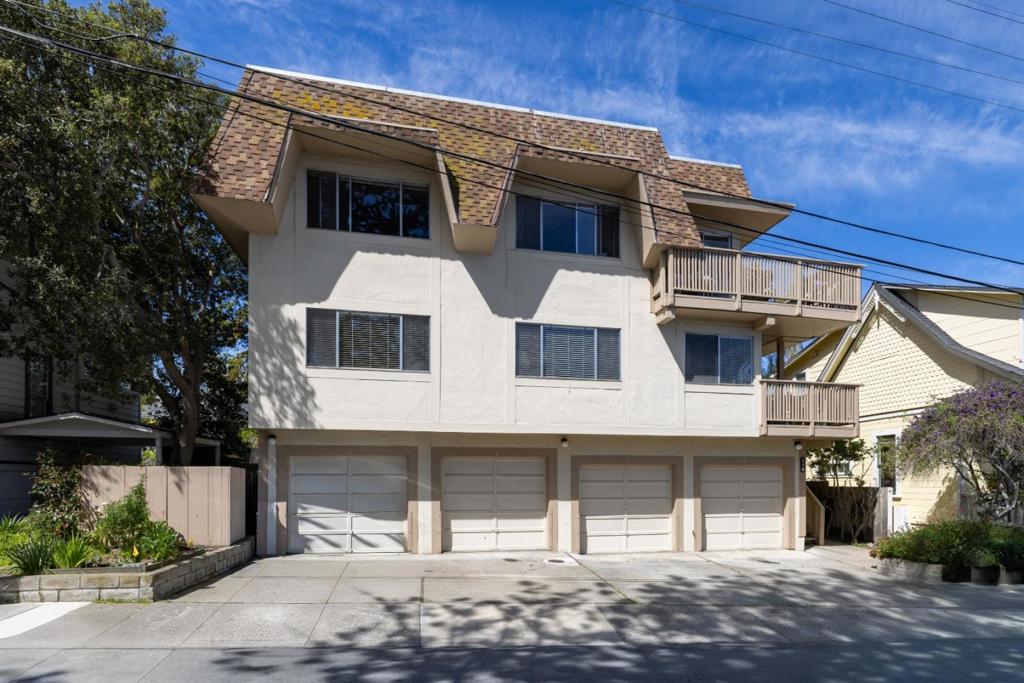 main property photo 70