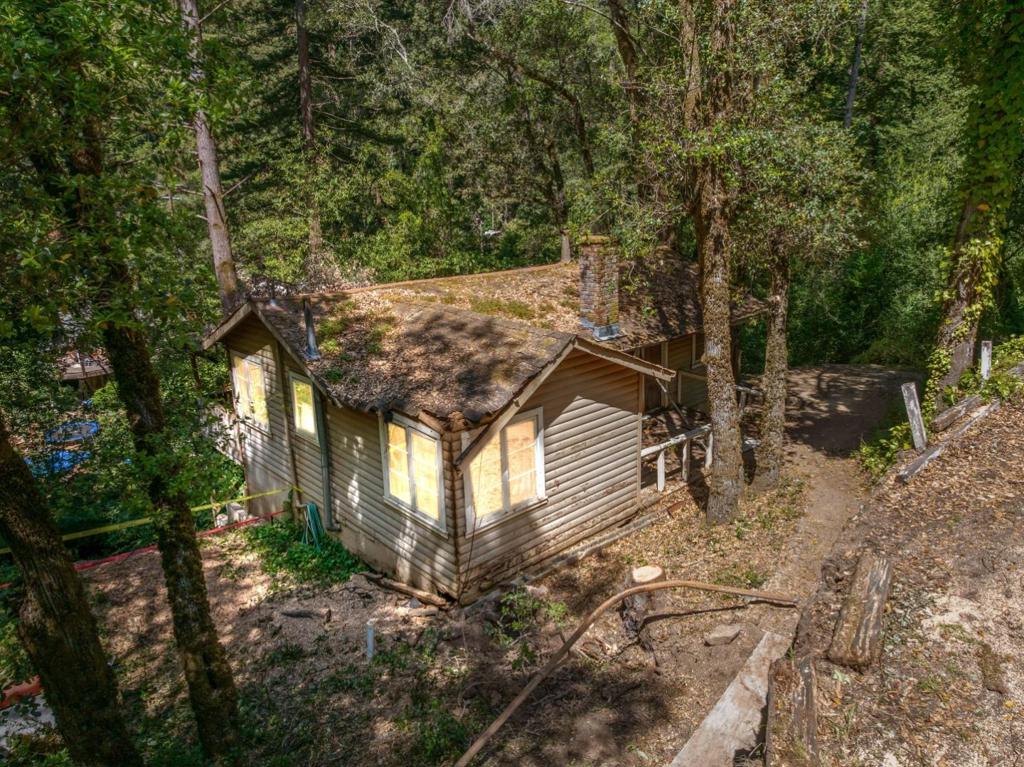 main property photo 51