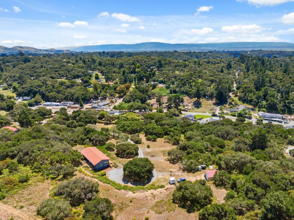 main property photo 46