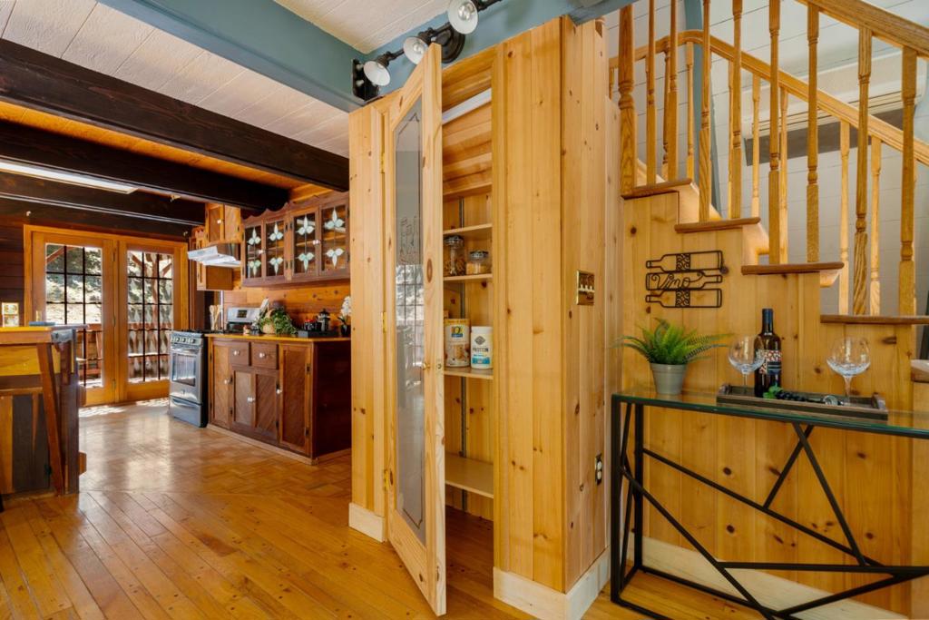 main property photo 17