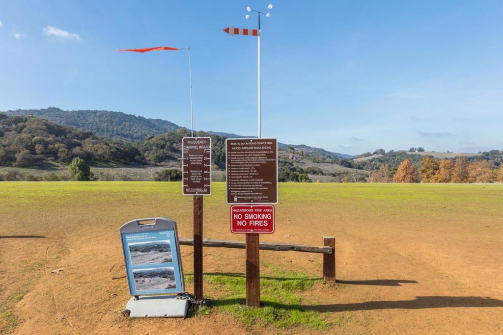 main property photo 111