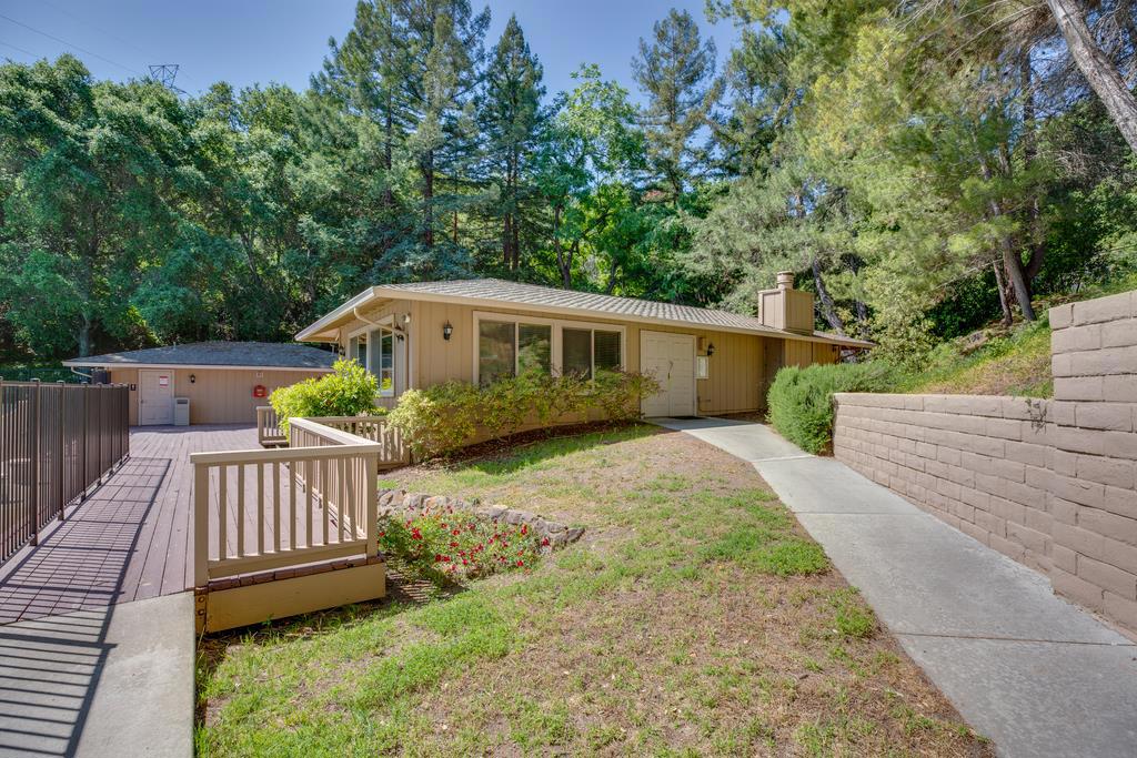 main property photo 81