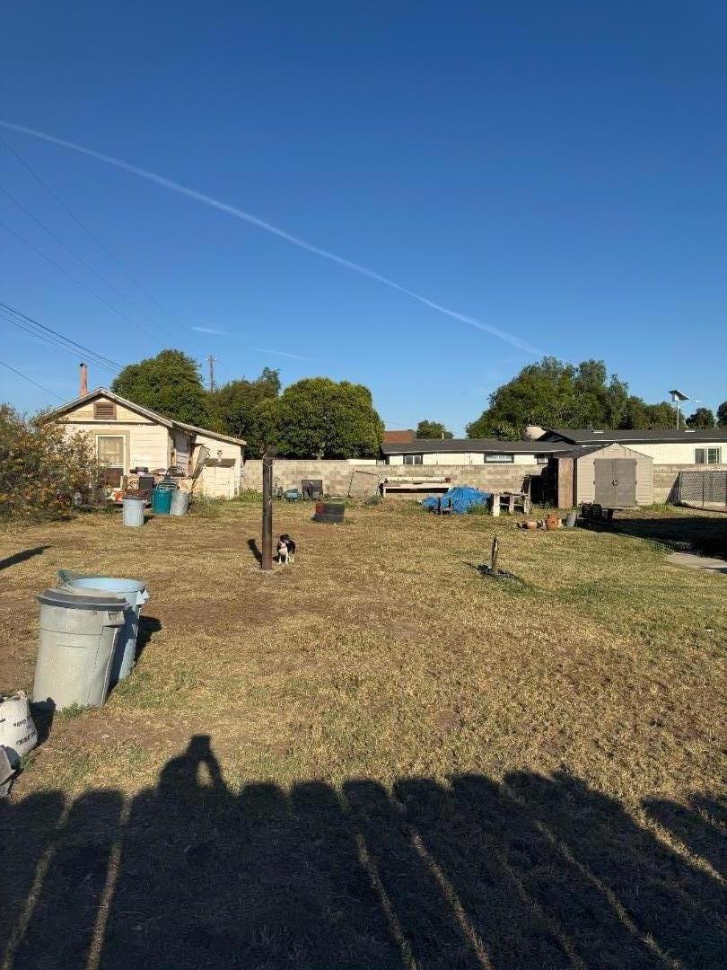 main property photo 9
