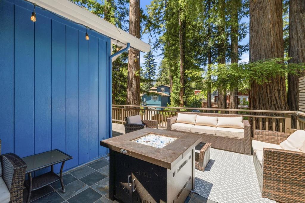 main property photo 28
