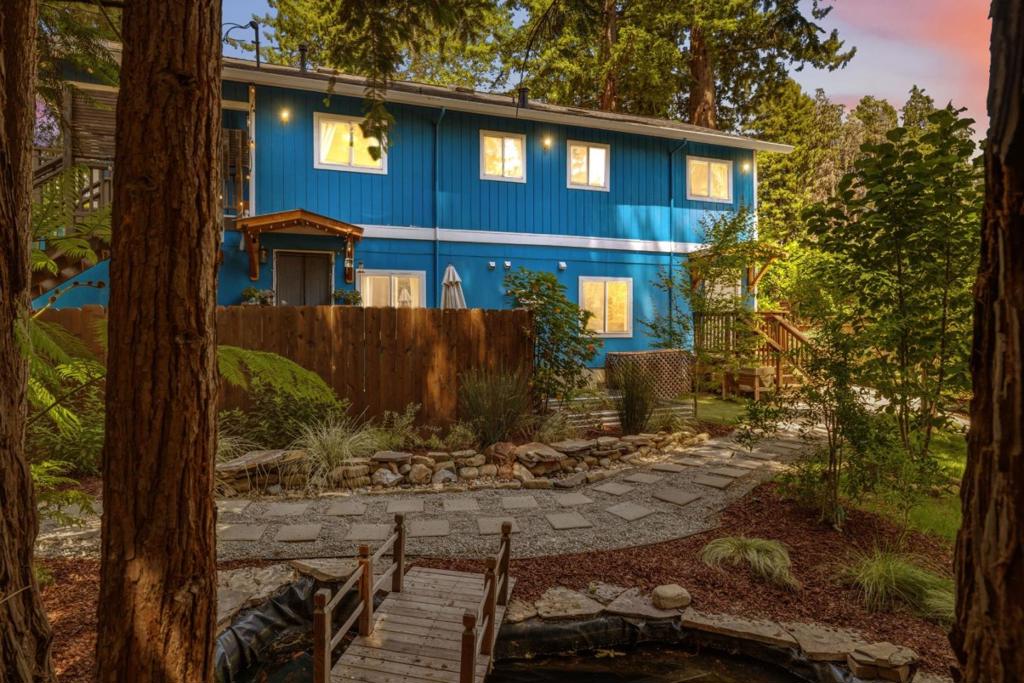 main property photo 74