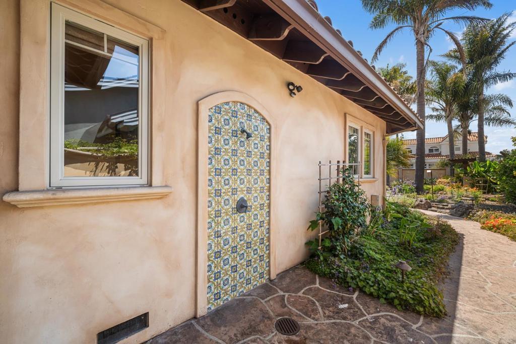 main property photo 65