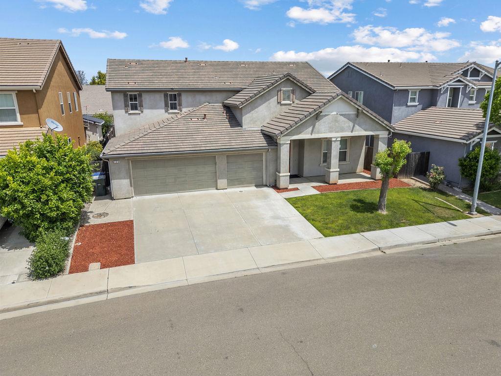 main property photo 5