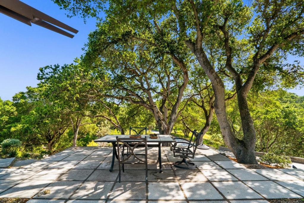 main property photo 74