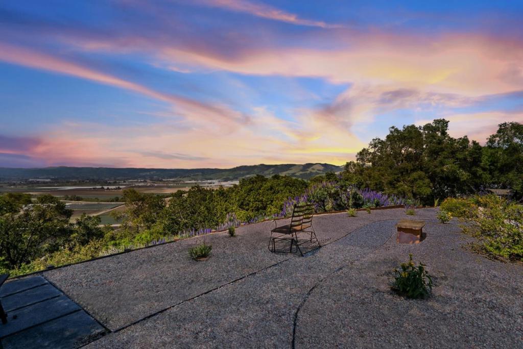 main property photo 91