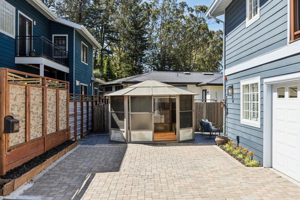main property photo 130