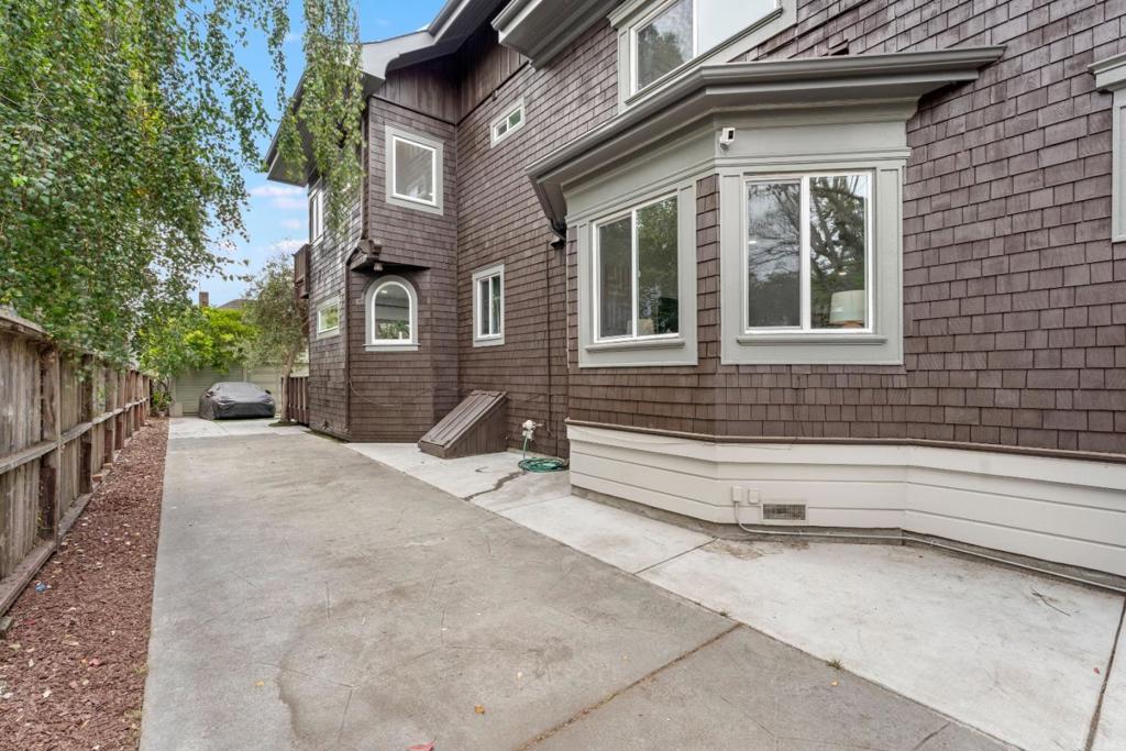 main property photo 64