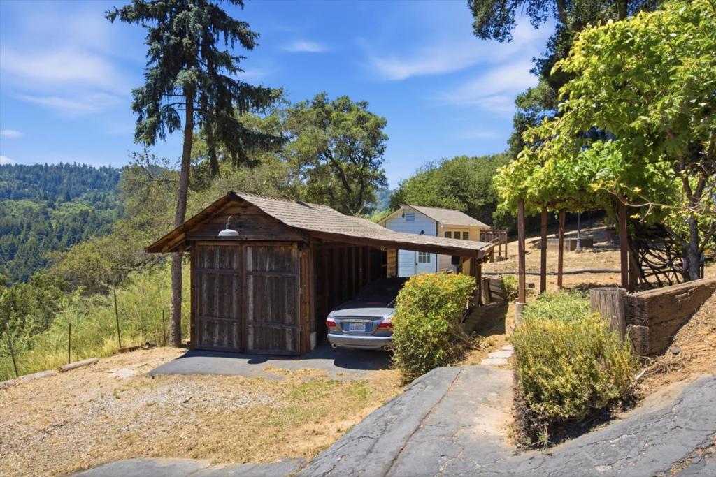 main property photo 56