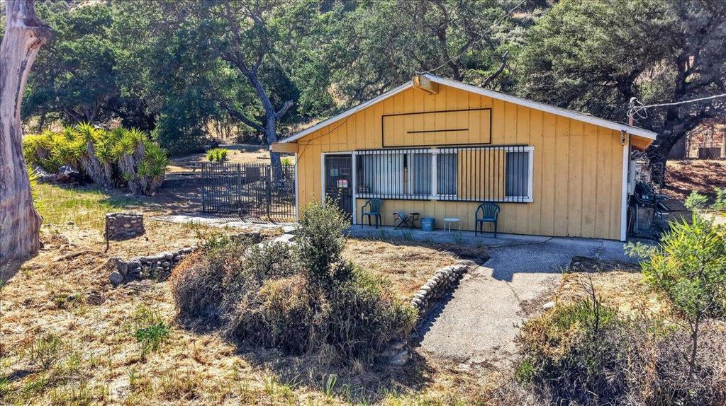 main property photo 39