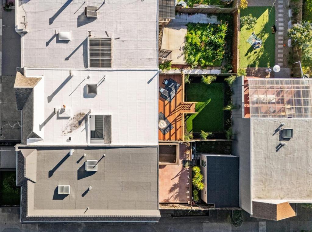 main property photo 60