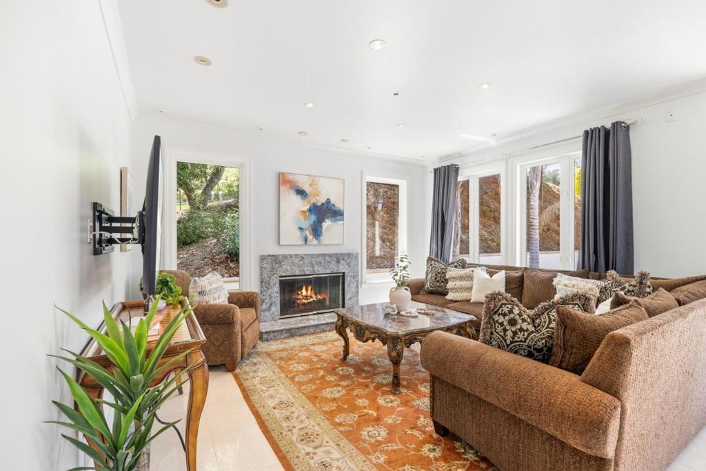 main property photo 75