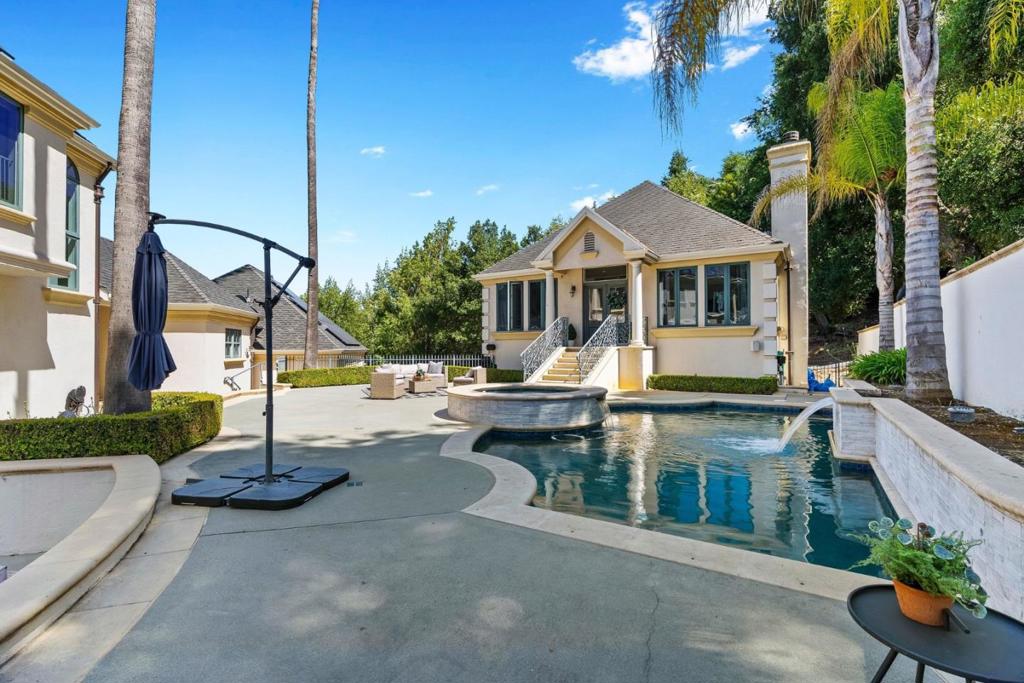 main property photo 87