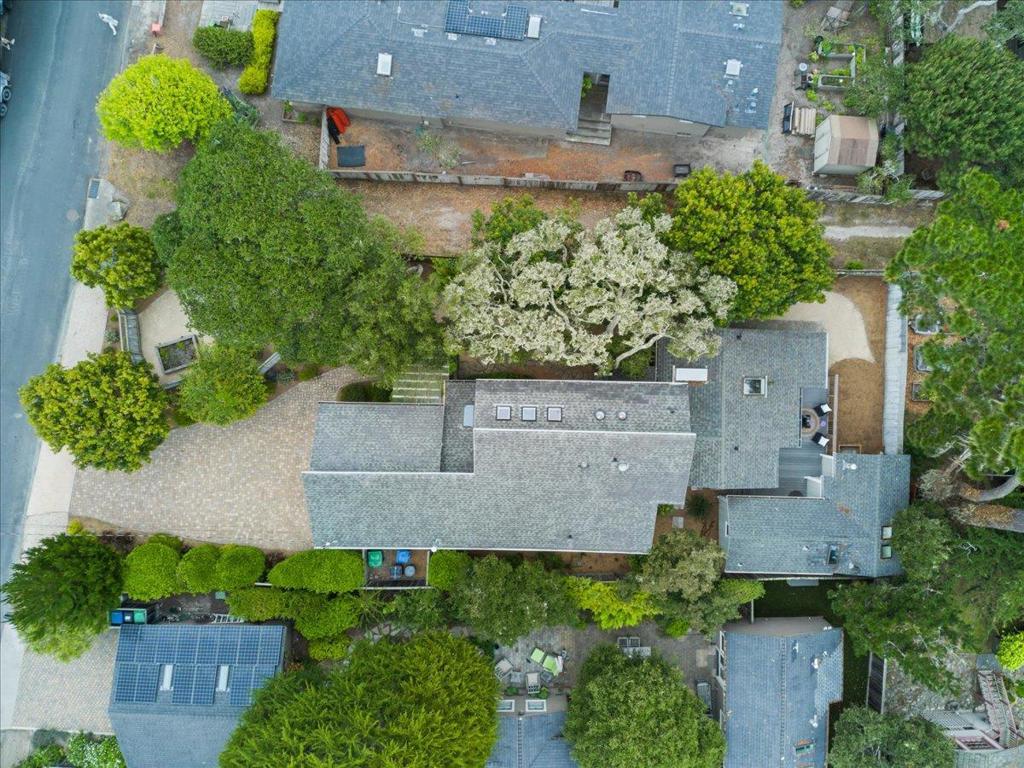 main property photo 58