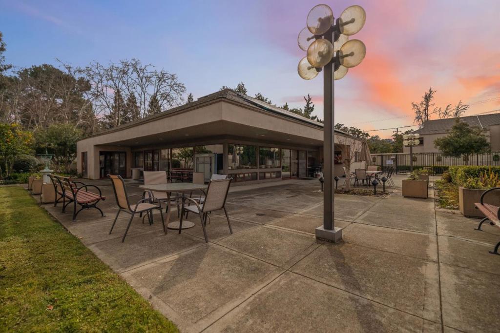main property photo 71