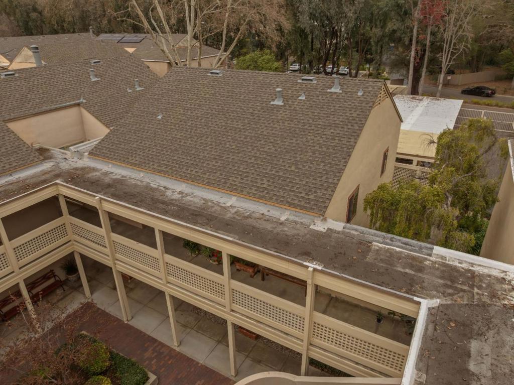 main property photo 77