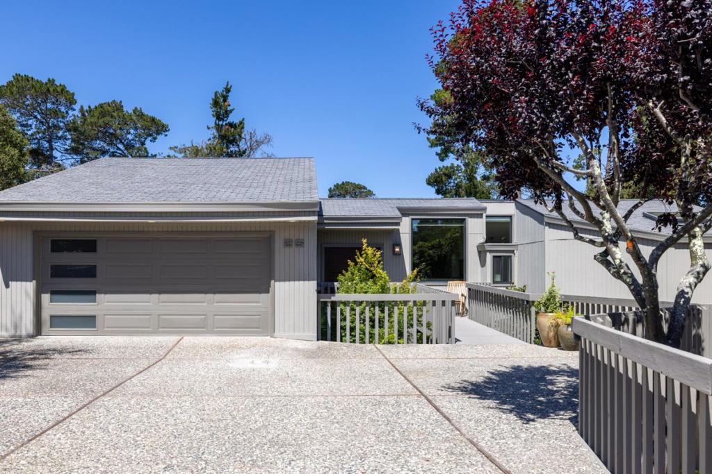 main property photo 75
