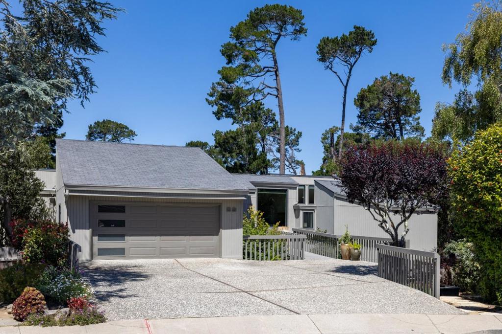 main property photo 77